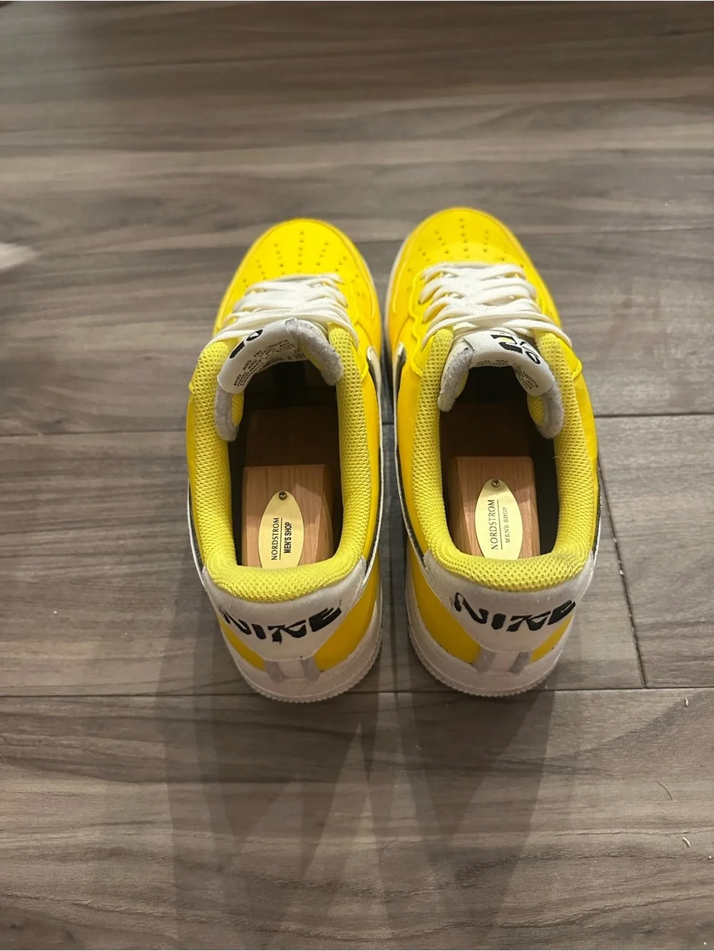 Nike Yellow & White Low-Top Sneakers with Black Accents - Picture 2 of 4
